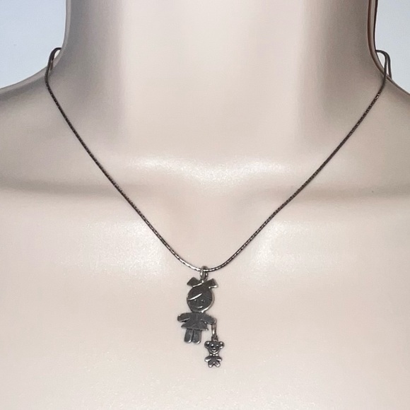 Silpada ‘Little Girl with Teddy Bear’ XOXO Sterling Silver 925 Necklace 15” - Picture 11 of 13